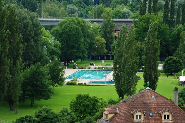 Szukasz relaksu? Oto najlepsze termy i baseny w Polsce na weekendowy wypad