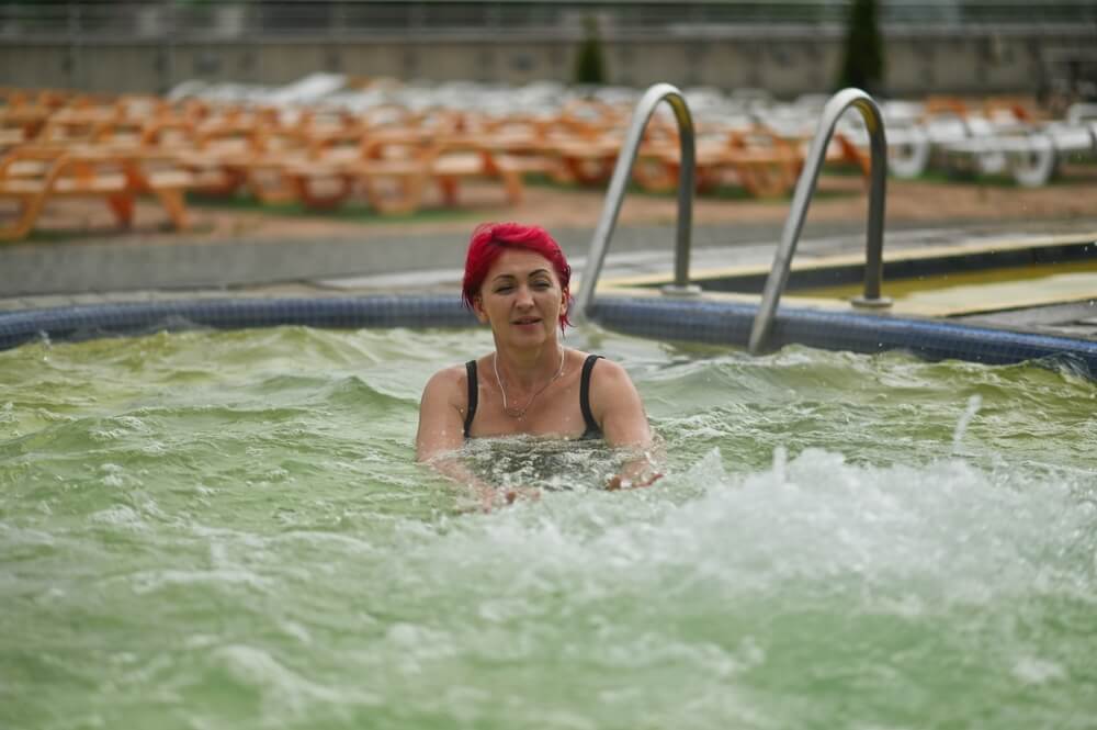 Ile kosztuje relaks w wodach termalnych w Zakopanem? Analizujemy cenniki