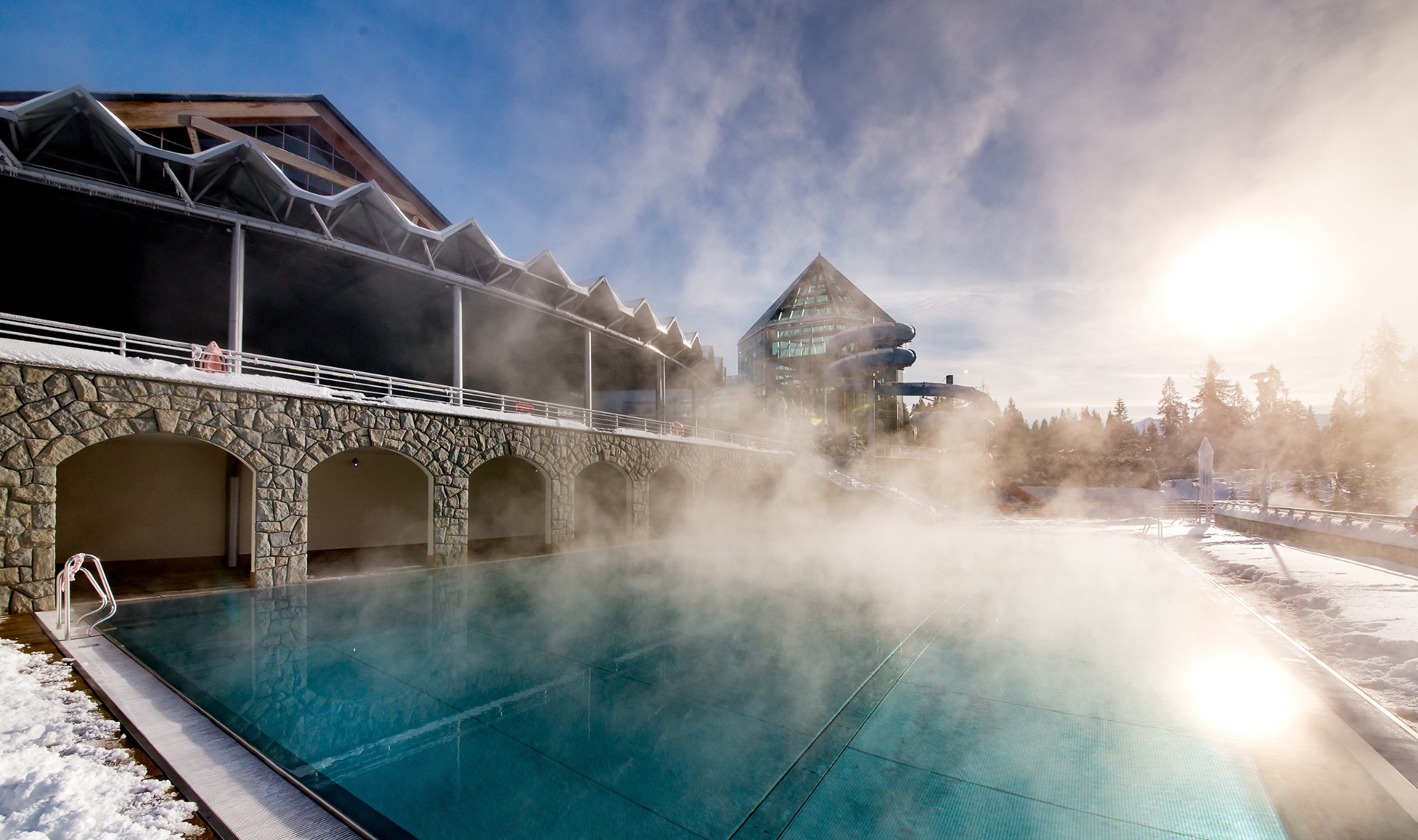 Gorące źródła w Polsce. Najlepsze znajdziesz na Podhalu